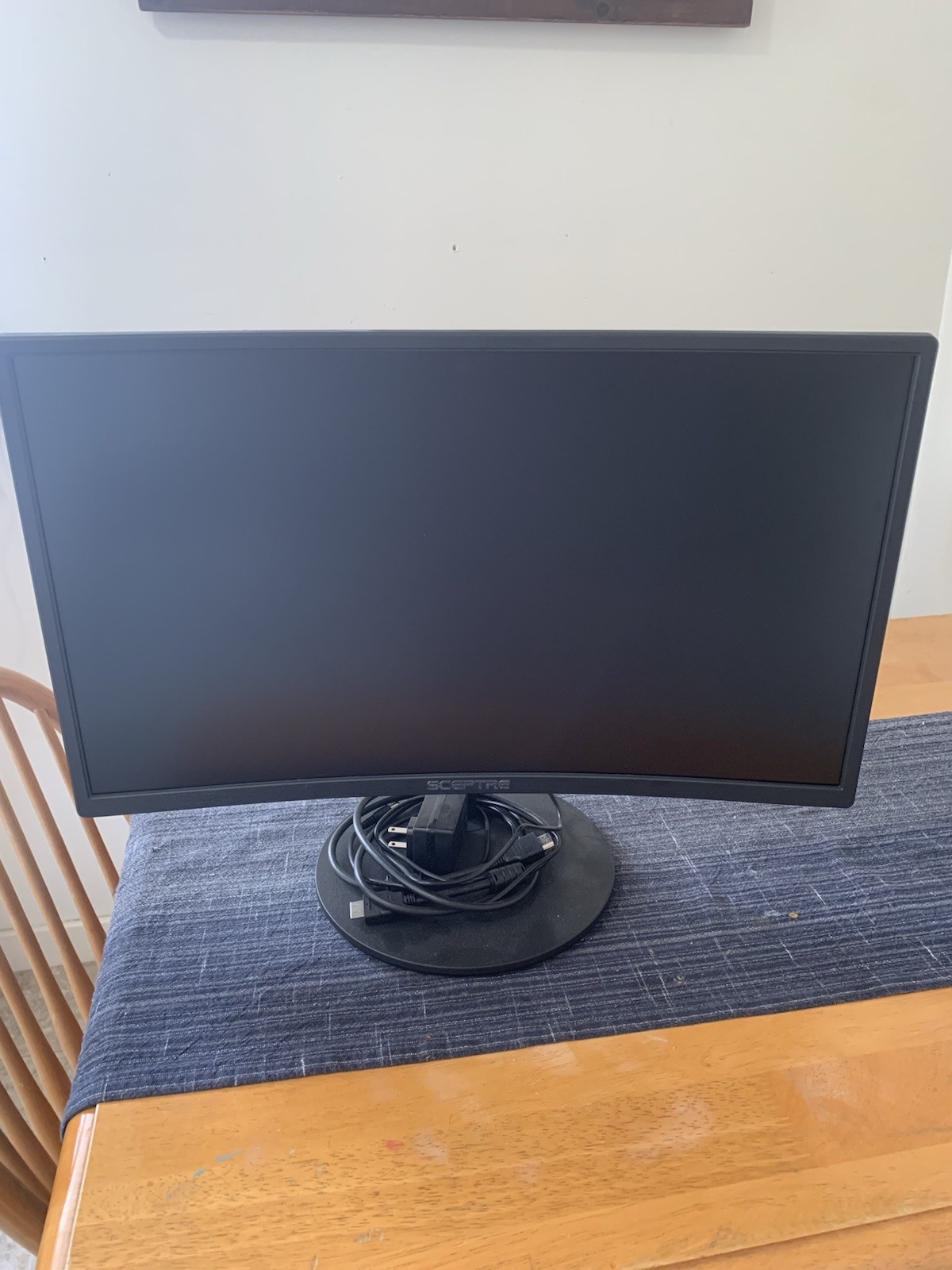 Sceptre C248W-1920RN 24" Curved 1080p 75Hz Gaming LED Monitor