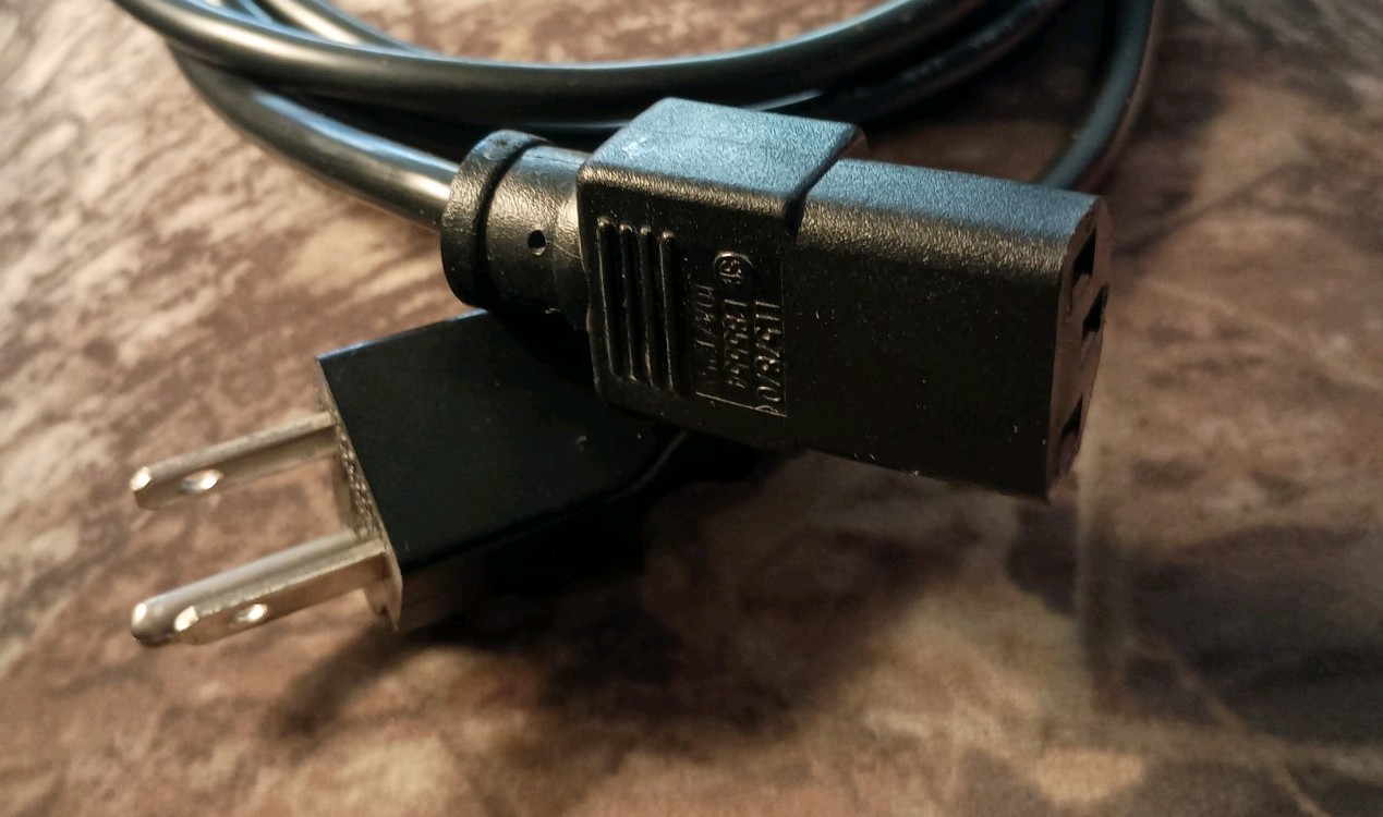 (GC) King-Cord E85554 Power Cable, KC-001 KC-003, 3-Prong 10A 125V Black LL57870