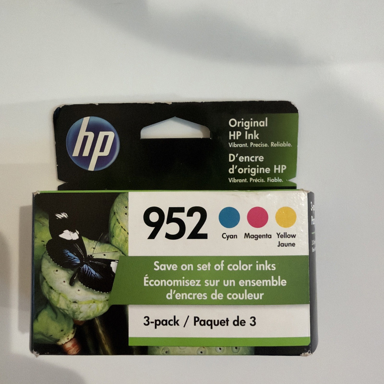 New  HP ink 952 Cyan, Magenta,Yellow Ink Cartridges Exp 3 pack Expired AUG 2022