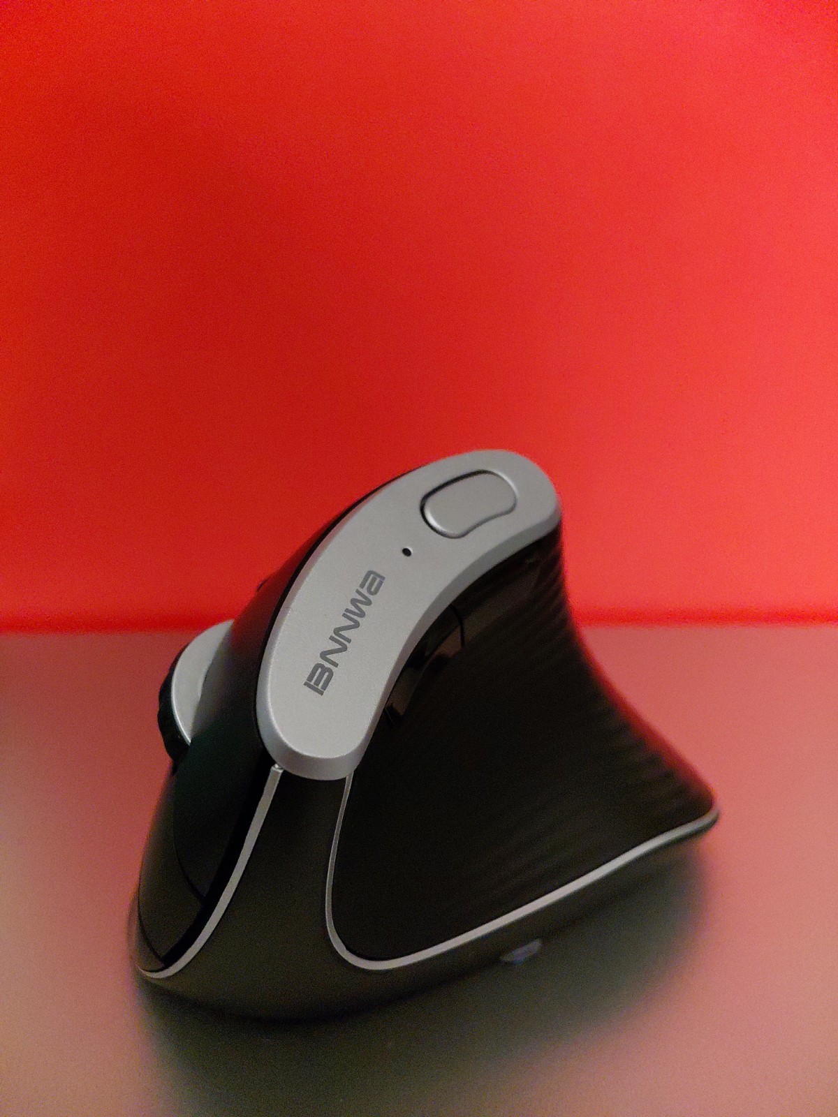 LY102 Multi Device Vertical Mouse, Wireless Mouse w/ USB Receiver For Pc Laptop