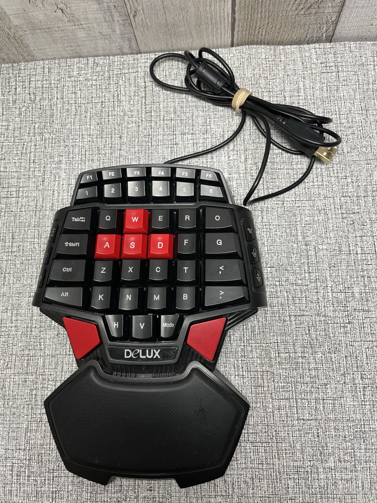 Delux T9 46-Key Singlehanded Wired Gaming Keyboard Professional Ergonomic ~ LQQK