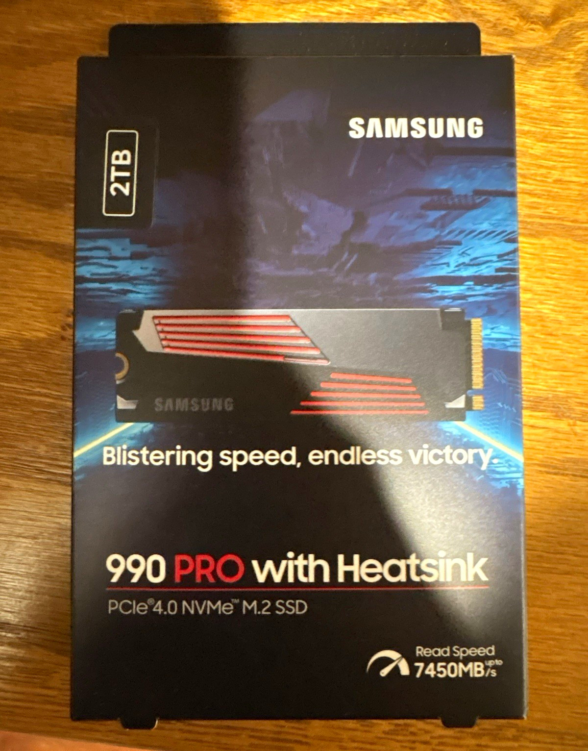 Samsung 990 PRO w/ Heatsink 2TB PCIe 4.0 NVMe M.2 Internal SSD 7450MB/s