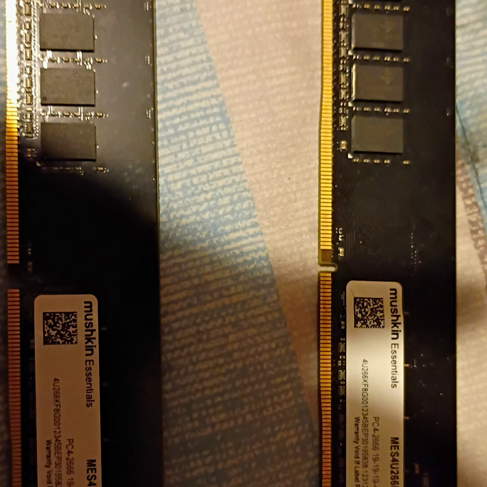Mushkin Essentials 16GB (2x8GB) DDR4-2666 PC4-21300 UDIMM 288-Pin Non-ECC