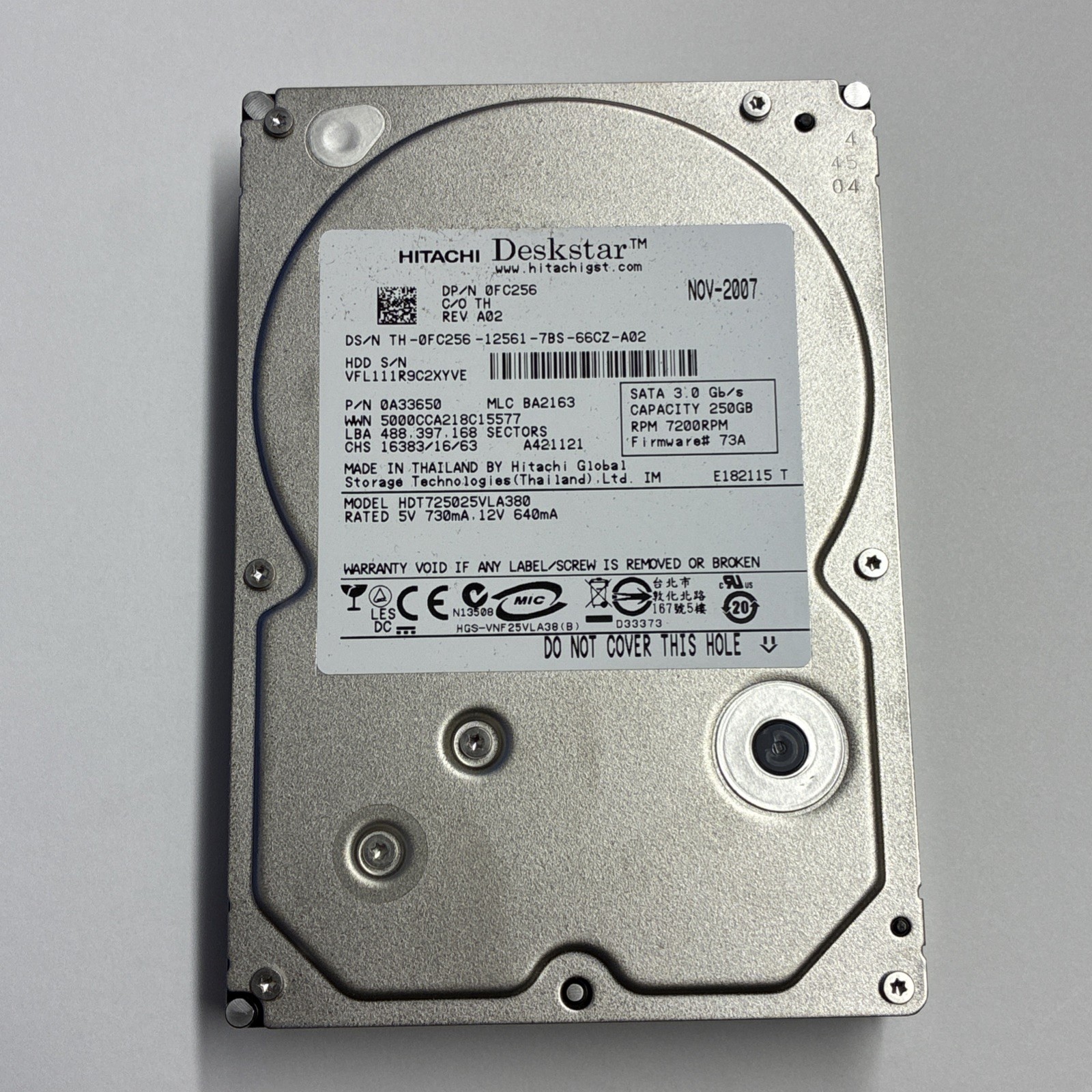 Hitachi Deskstar 250GB SATA 3.5” 7200RPM HDD HDT725025VLA380