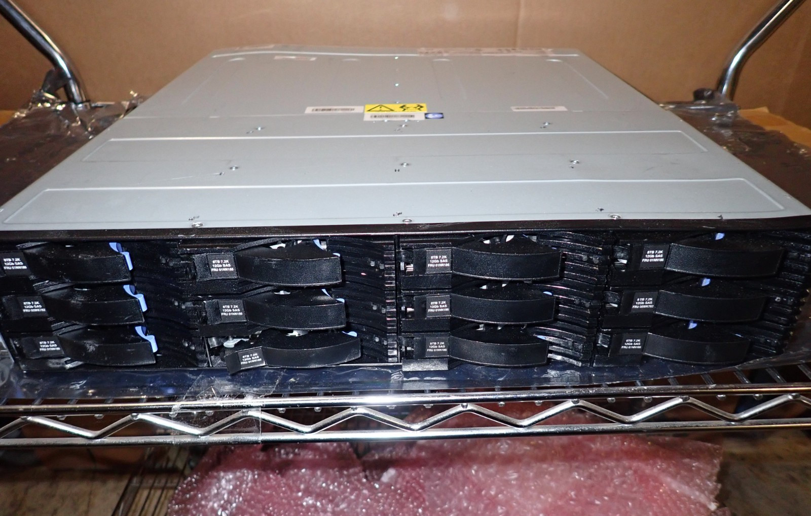 IBM 2076-12F Storwize V7000 LFF 2U 12-Bay 12Gb SAS Storage Expansion Enclosure
