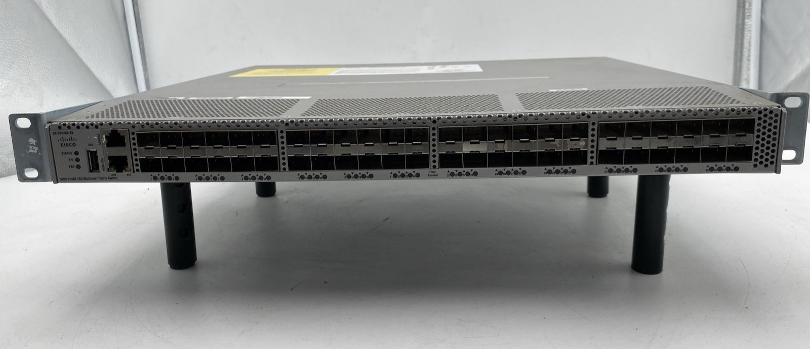 Cisco DS 9148S-K9 V02 Dual DS-C48S-300AC PSU 10x DS-SFP-FC8G-SW 12x DS-SFP-FC16G