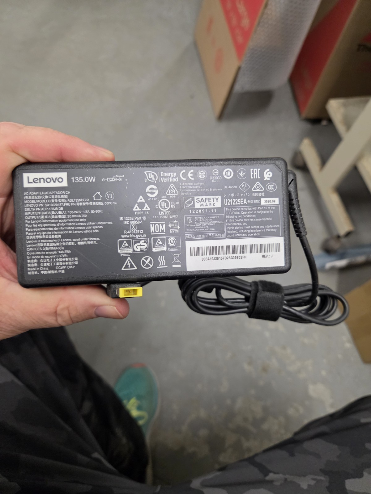 *LOT of 40* Genuine Lenovo AC Charger Adapter 135W 20V 6.75A-SQUARE SLIM TIP