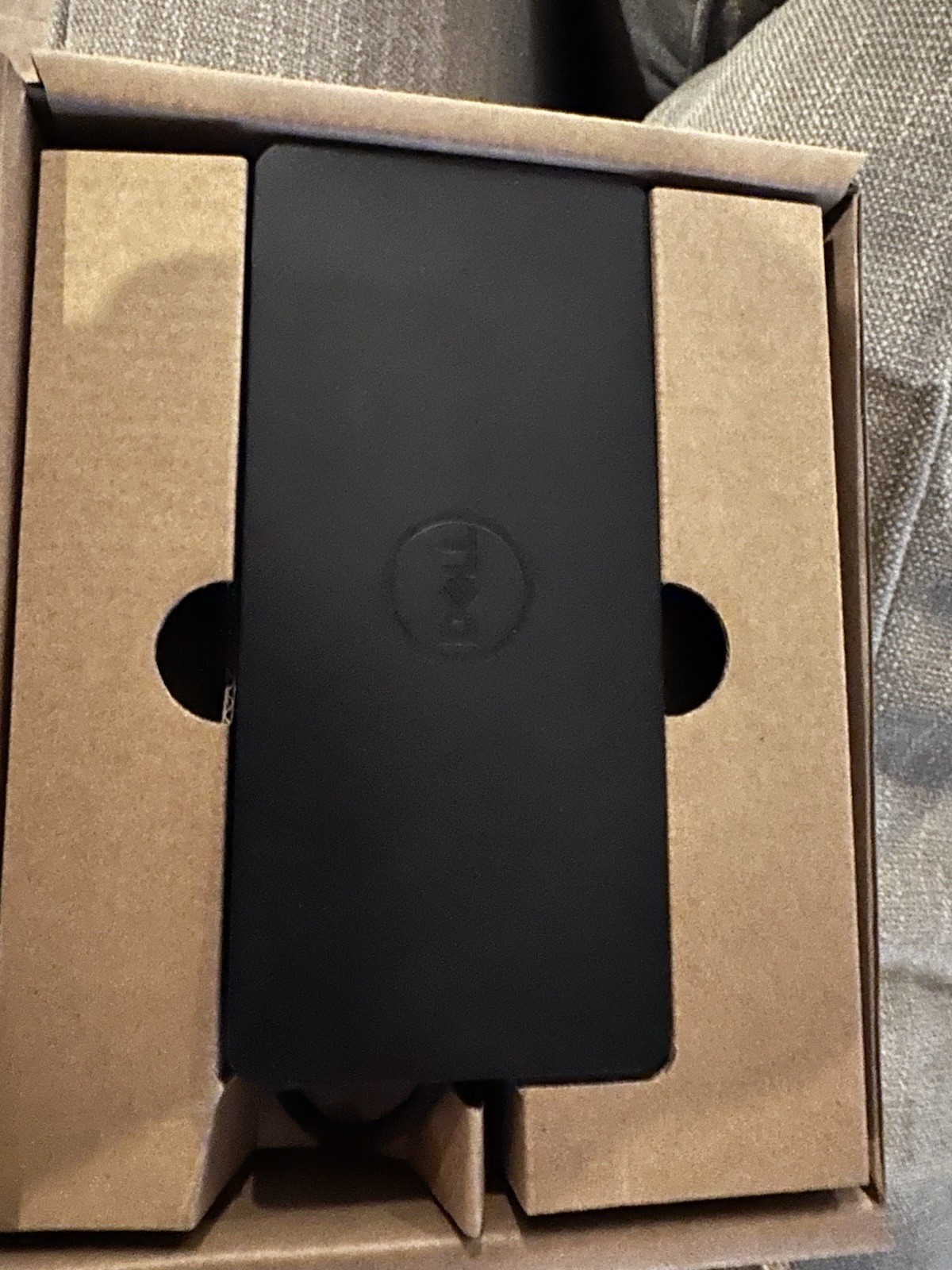 Dell Universal Dock D6000 USB-C USB-A 4K Docking Station with 90W Power Adapter