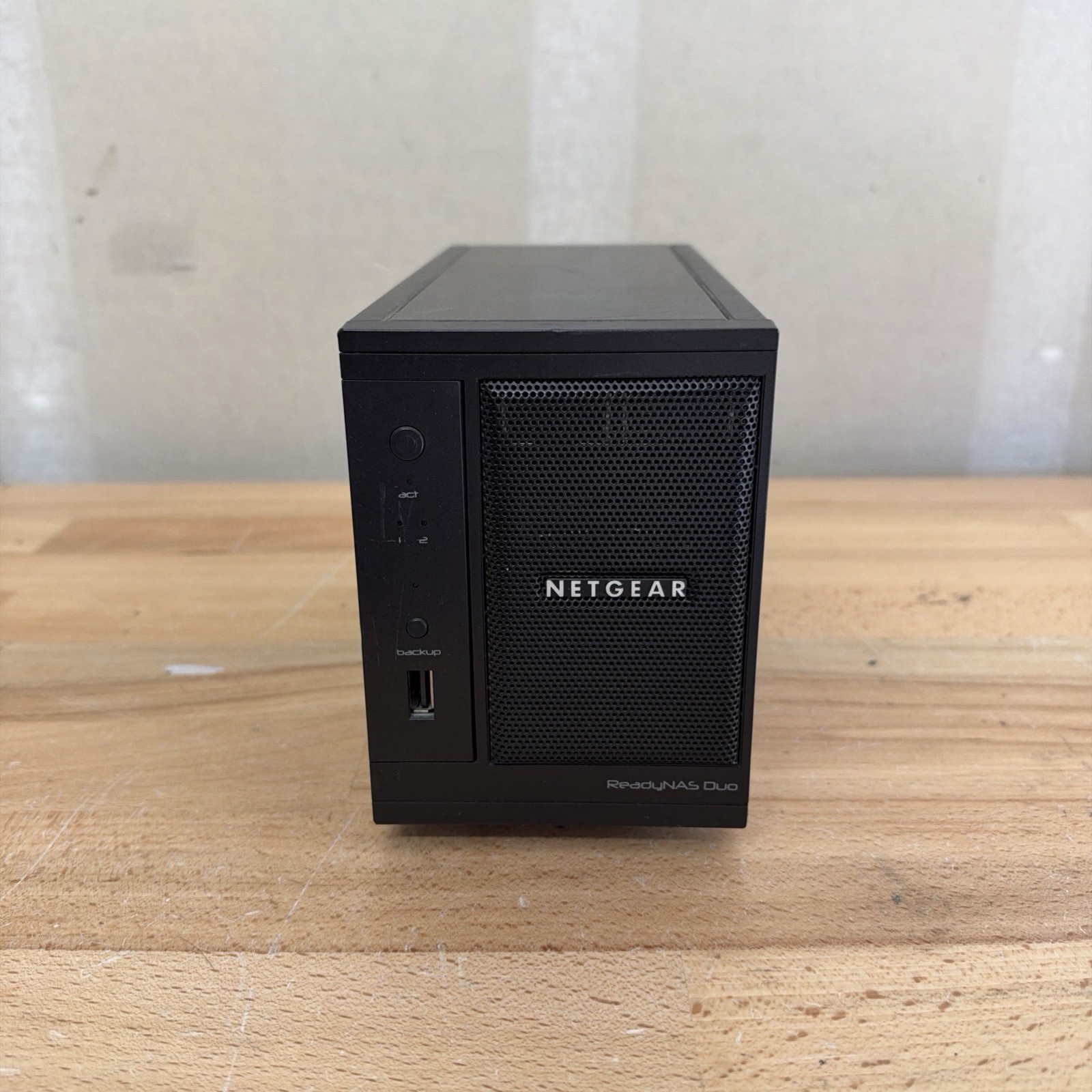 Netgear ReadyNas Duo RND2000 V2 2-Bay SATA NAS Enclosure No HDDs For Parts