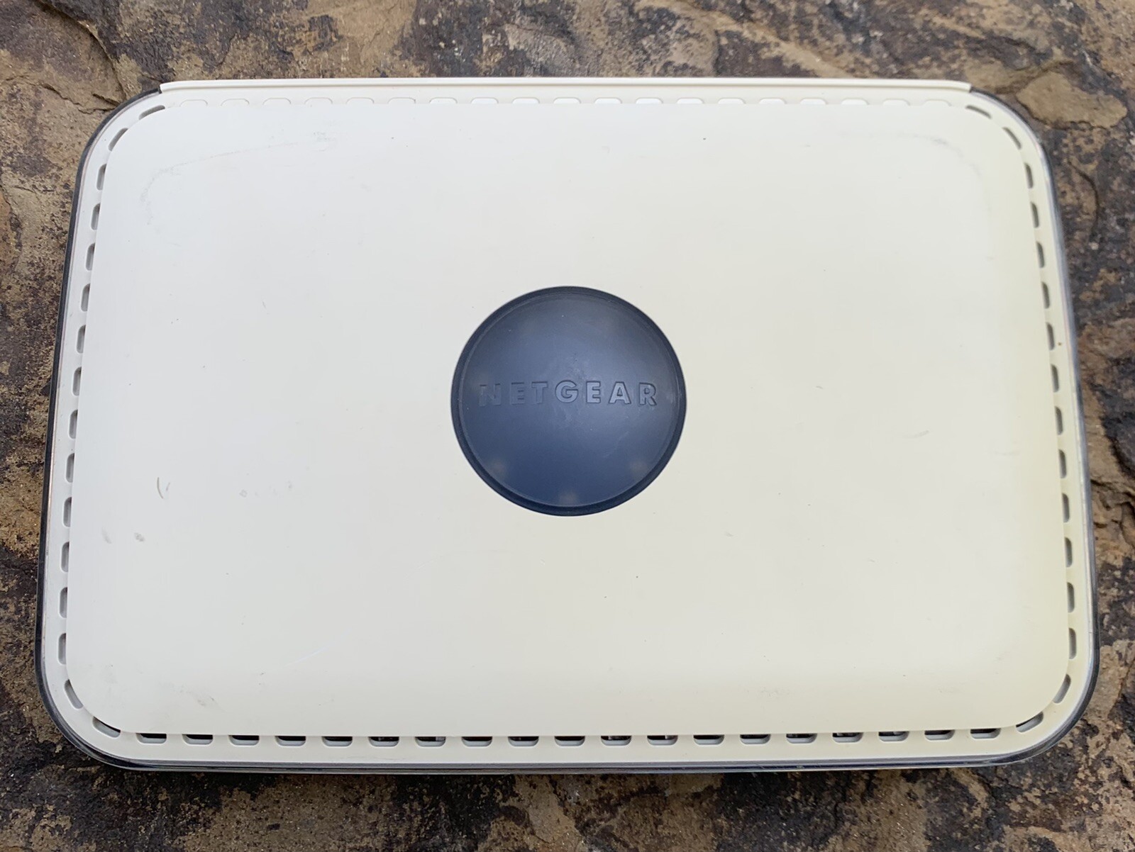 Netgear Rangemax Wireless Router WPN824 v3. Not Tested  