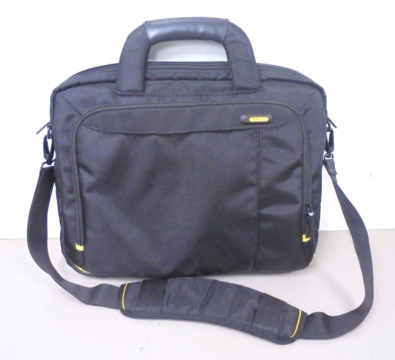 Targus Safe Port Nylon Multi-Purpose Laptop Computer Carry Case Bag Black