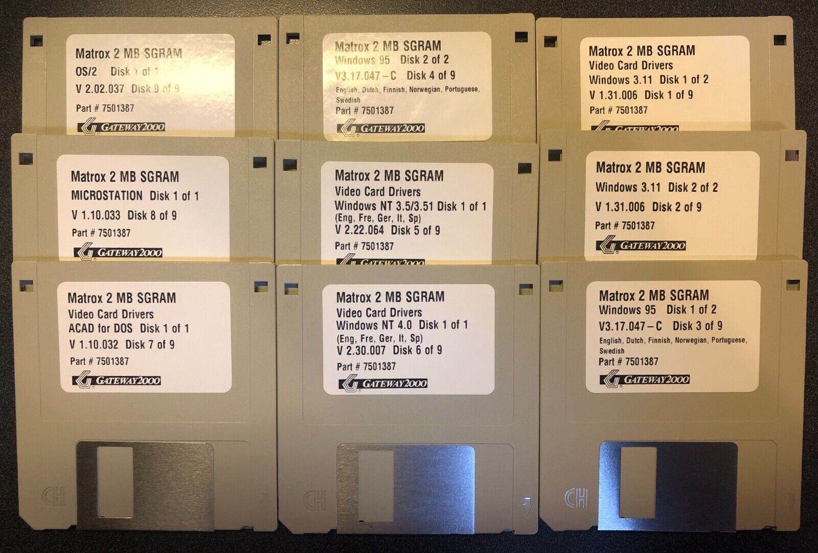 Vintage / Gateway 2000 / Matrox 2 MB SGRAM / 3.5