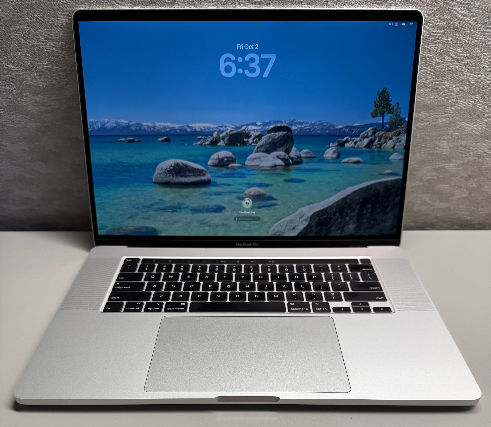Apple MacBook Pro 2019 16" 6-Core i7 2.6GHz 16GB 512GB  Pro 5300M 4GB Tahoe