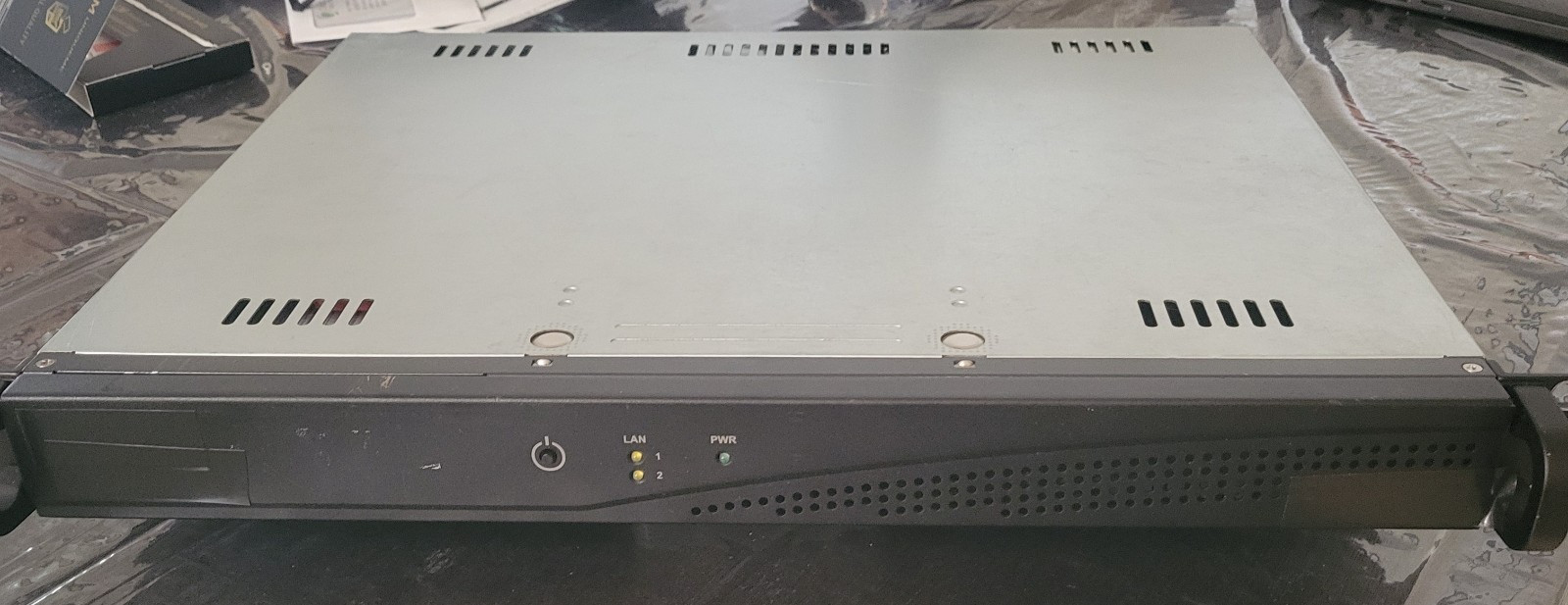 Supermicro 1U Short Server Chassis, 260W Power Supply.