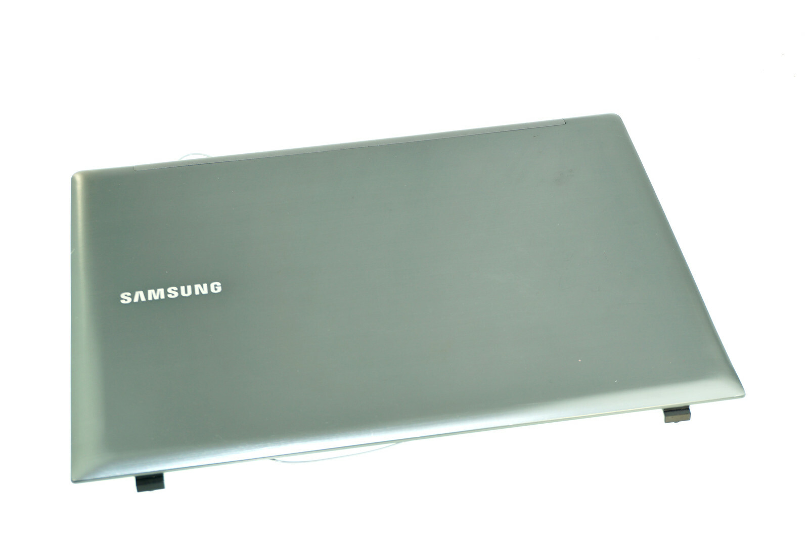 BA75-03205A OEM SAMSUNG LCD BACK COVER NP-QX411 NP-QX411-W01US (GRADE B)(FE34)