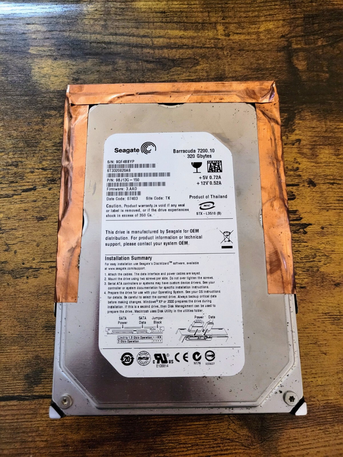 Seagate ST3320820AS P/N:98J13G-621 FW:3.AHG 320GB 3.5" SATA Hard Drive