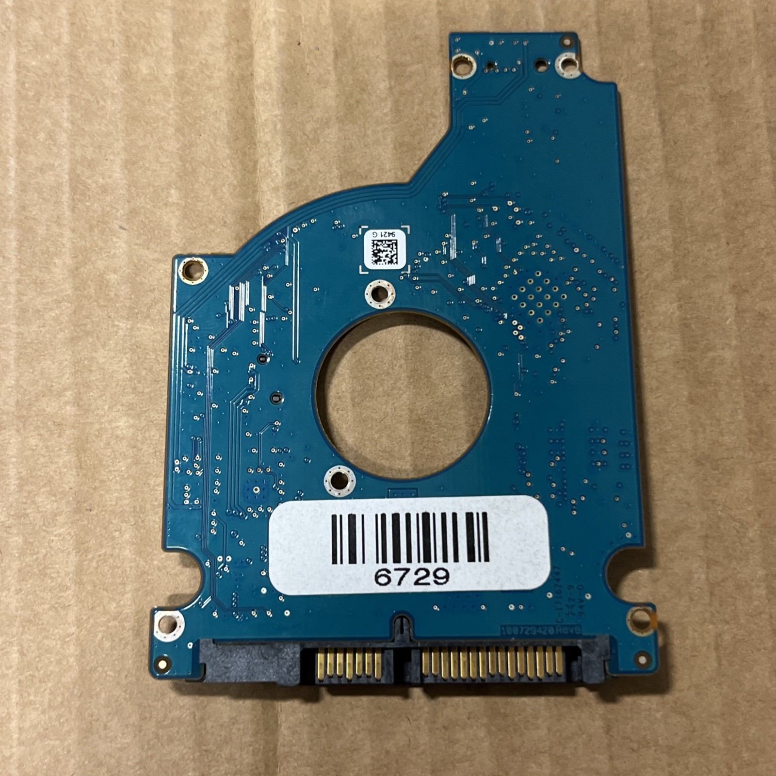 PCB 100729420 REV B From SEAGATE ST500VT000 P/N: 1DK142-120 FW: 0001MBC1