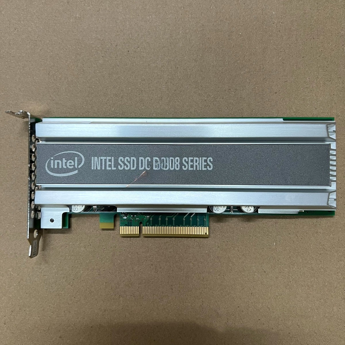 compatible Intel SSD DC P4608 Series PCIe 6.4TB SSDPECKE064T7S