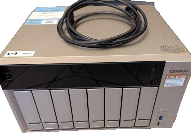 QNAP SYSTEMS TVS– 873e 4GB RAM NO HDD *PARTS ONLY* - READ DESC