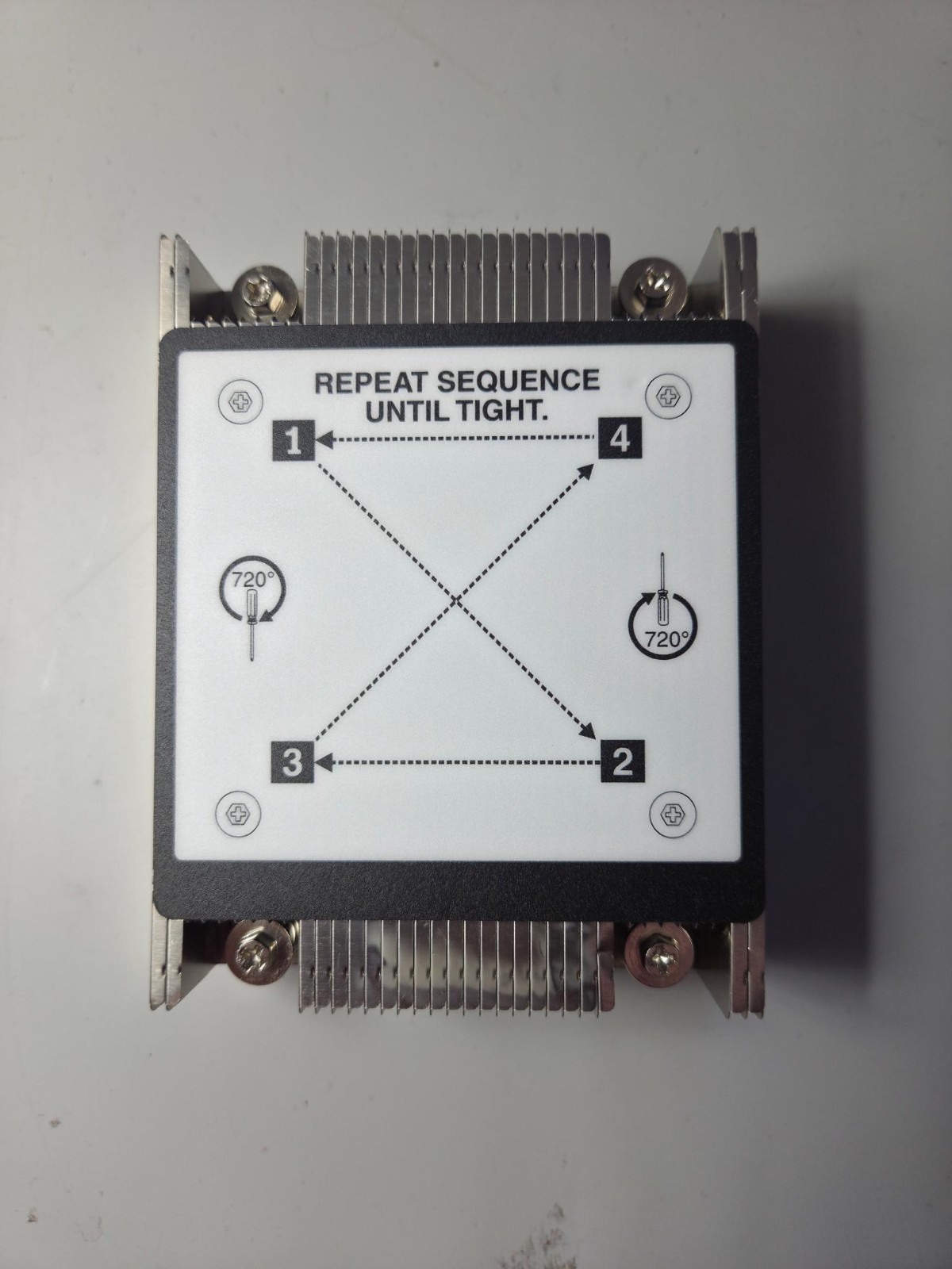 IBM System x3550 M5 CPU Cooling Sever Heatsink FRU P/N: 00KC912 00KC908