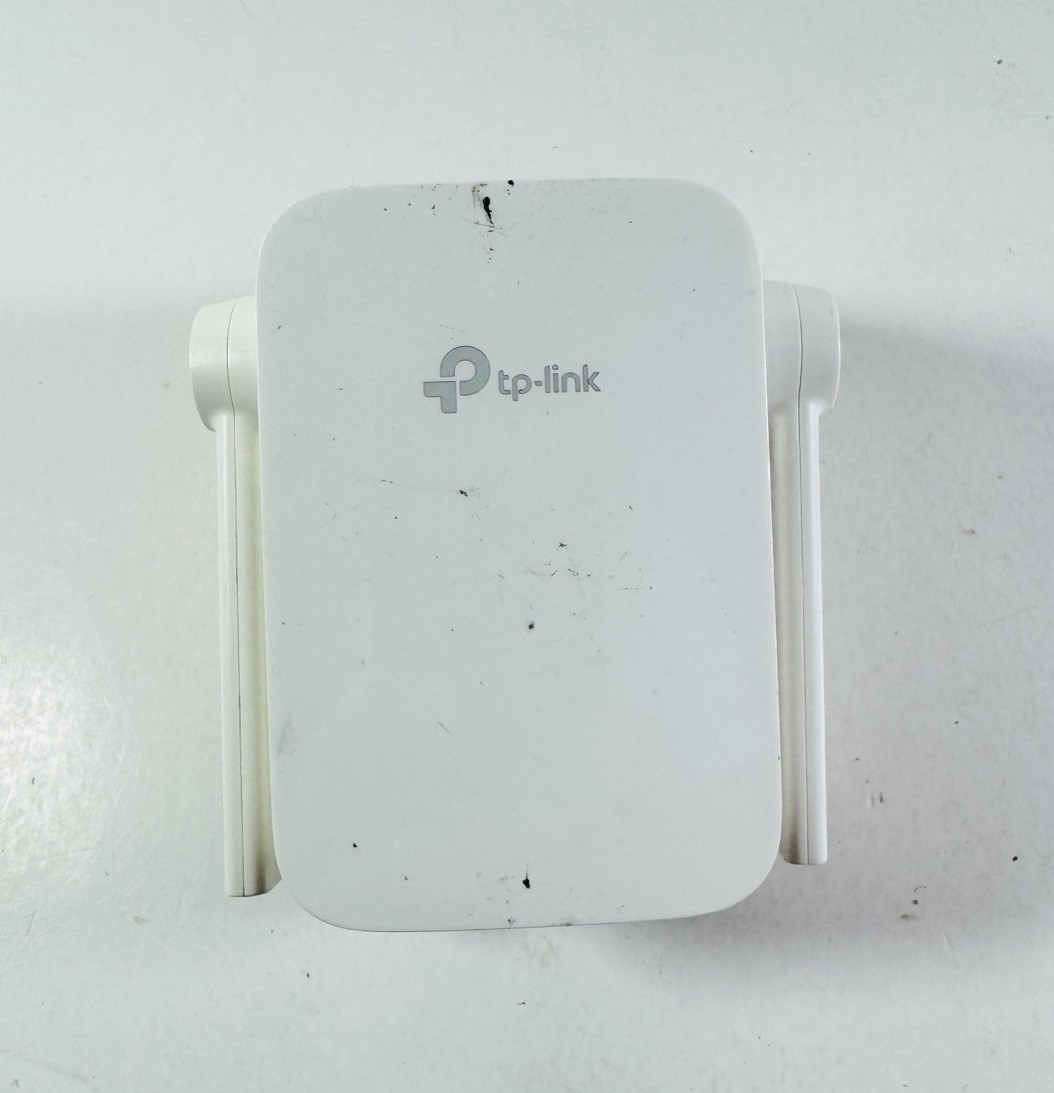 TP-Link Model TL-WA855RE 300Mbps Wi-Fi Range Extender EL7