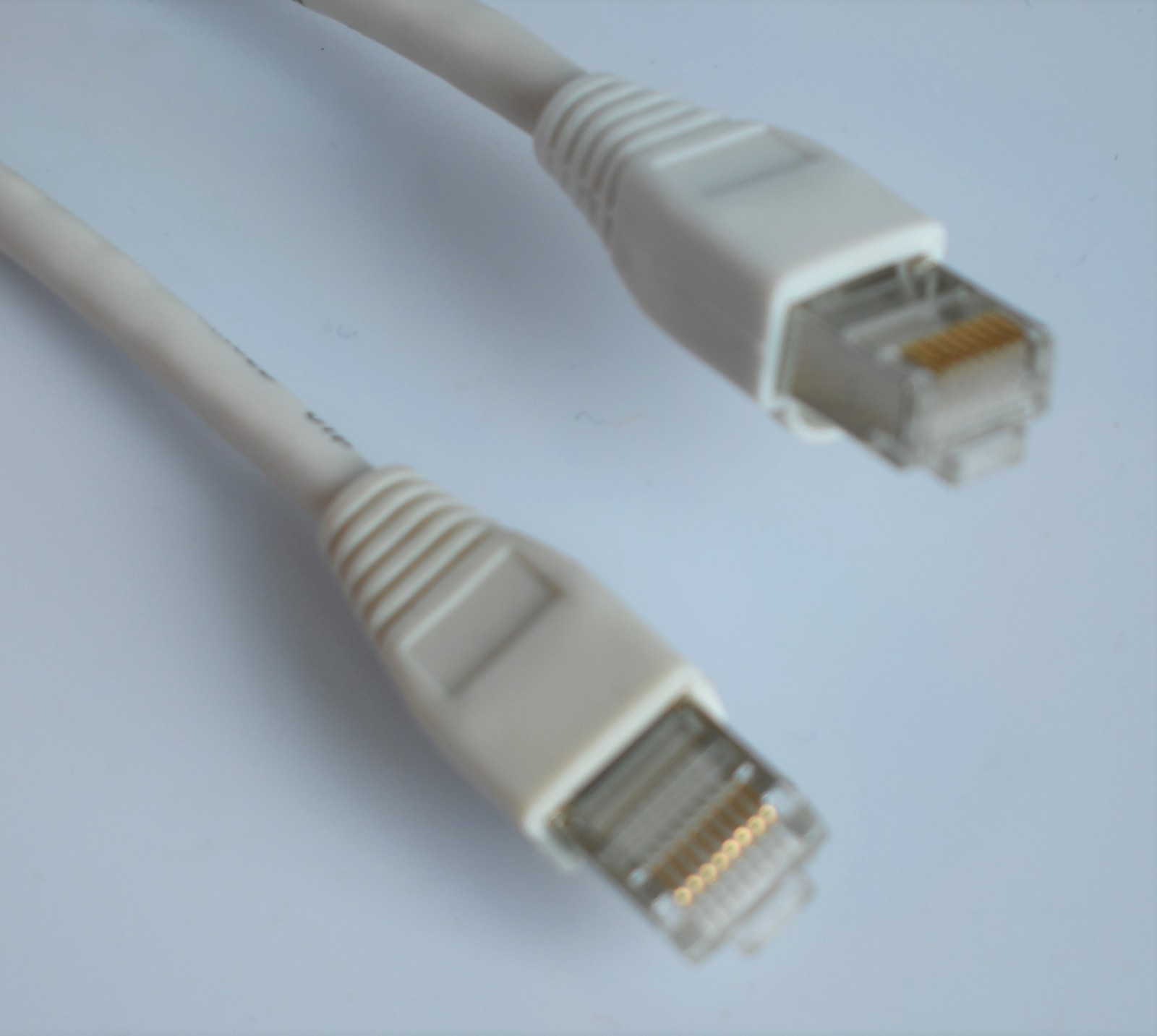 CAB-ETHRSHLD-10M=  Ceiling Microphone cable STP Shielded 10 meter
