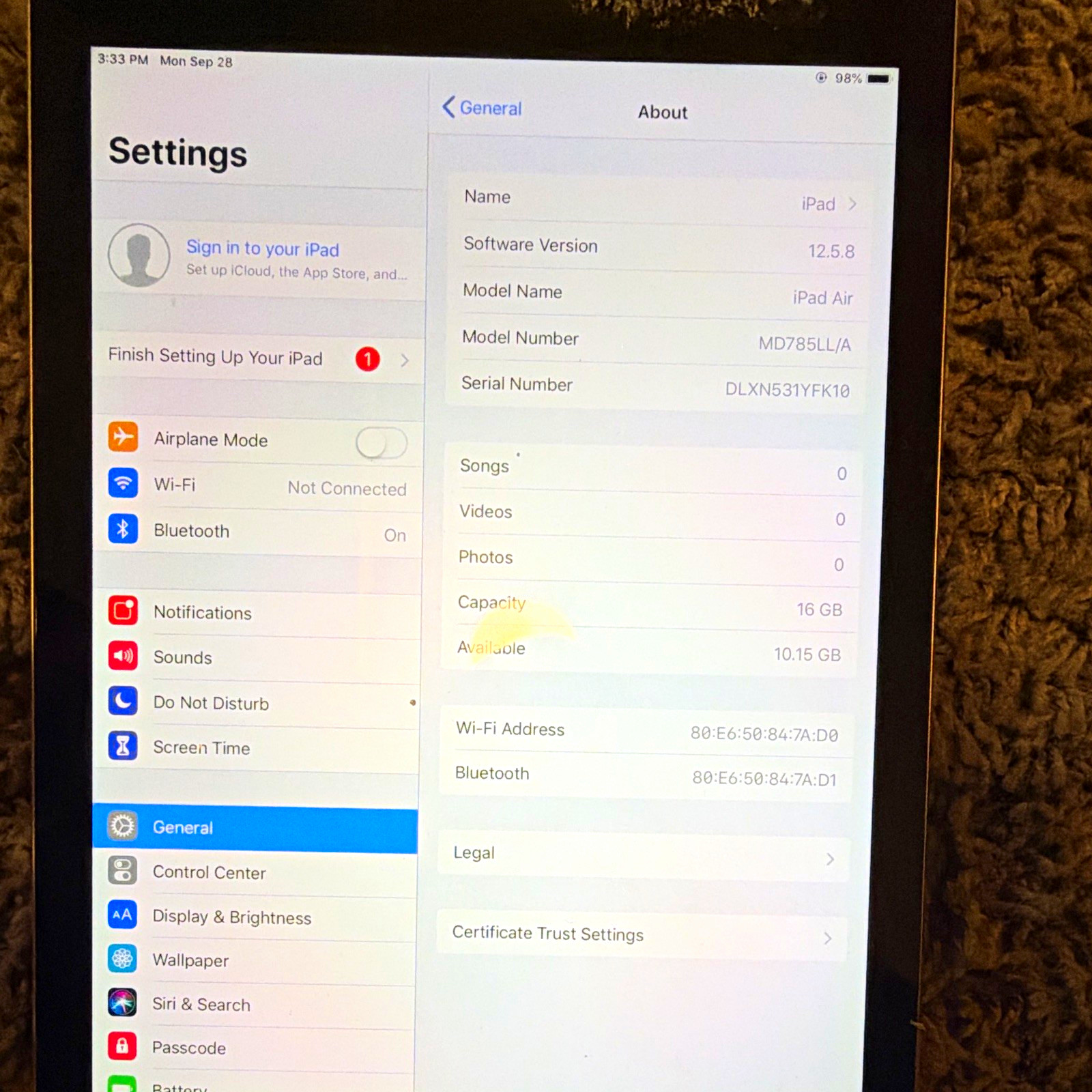 Apple iPad Air 9.7in 16GB Silver Wi‑Fi + Bluetooth Tablet MD785LL/A