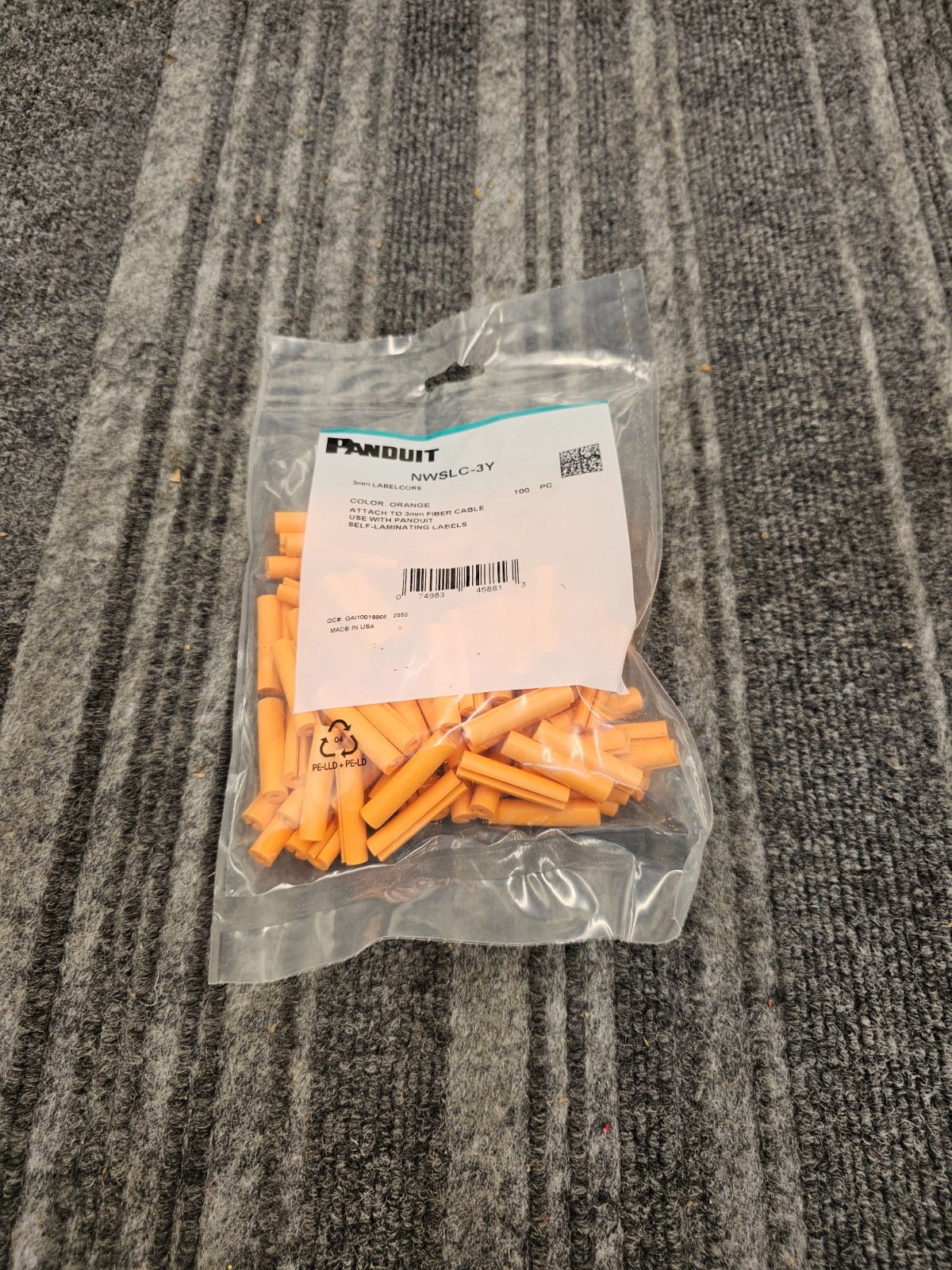 (QTY 100) PANDUIT NWSLC-3Y LabelCore™ Cable Identification Sleeve 3mm Orange