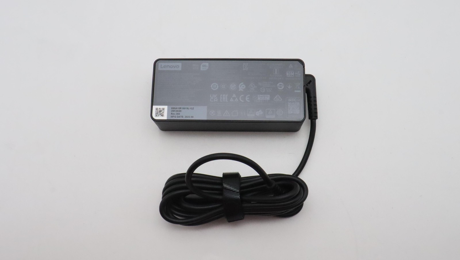 5A10W86252 Lenovo 65W USB-C AC Adapter PD 65W 20/15/9/5V 3P WW LTN