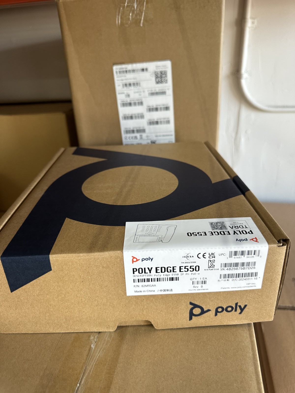 Poly Edge E550 IP Phone (2200-87050-025, 82M91AA) NEW F/S