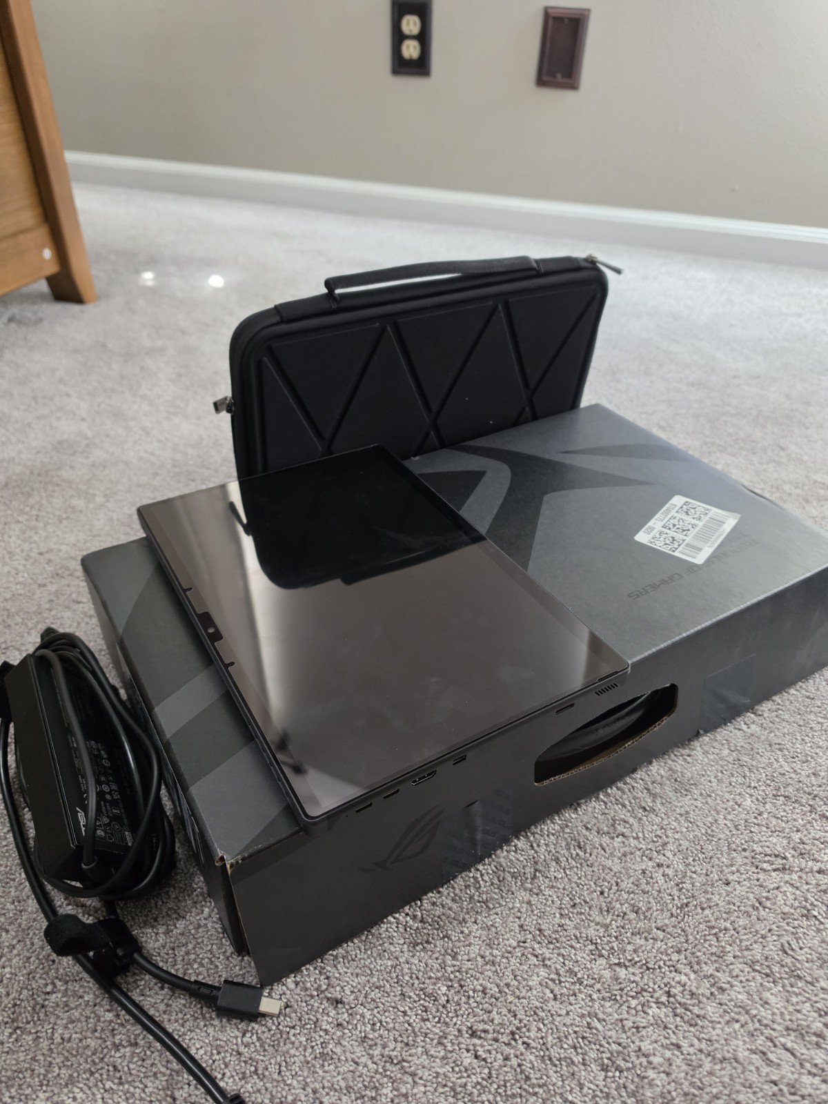 ASUS ROG Flow Z13 (AMD Ryzen AI Max +395,  32gb,  1TB ) 2 in 1 laptop