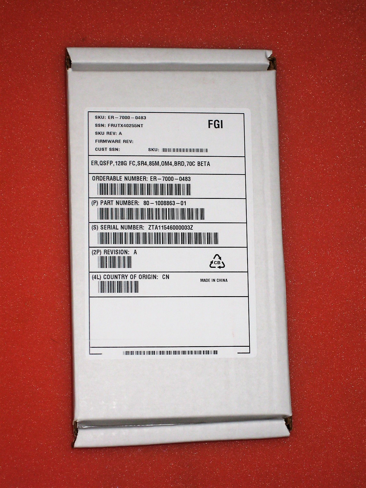 NEW Brocade 57-1000331-01 128G SW4 QSFP28 OM4 Transceiver for X6 Director, G620