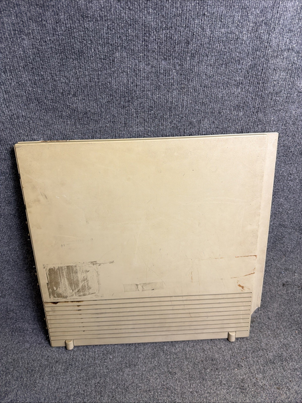 Vintage Apple Macintosh Quadra 950 w/ Key - (FOR PARTS)