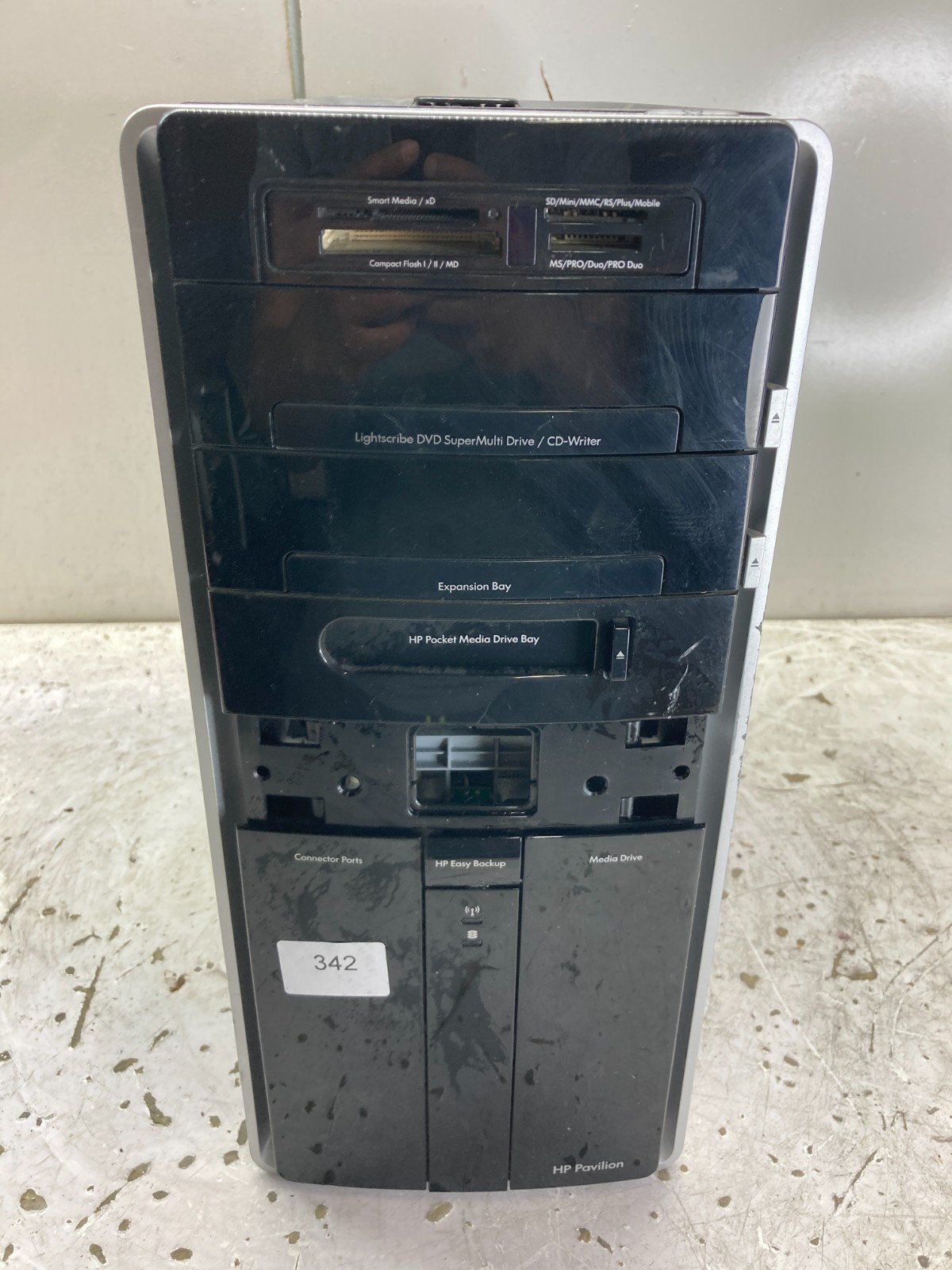 HP Pavilion m9040n Intel Core 2 Quad Q6600 2.40GHz 3GB NO HDD