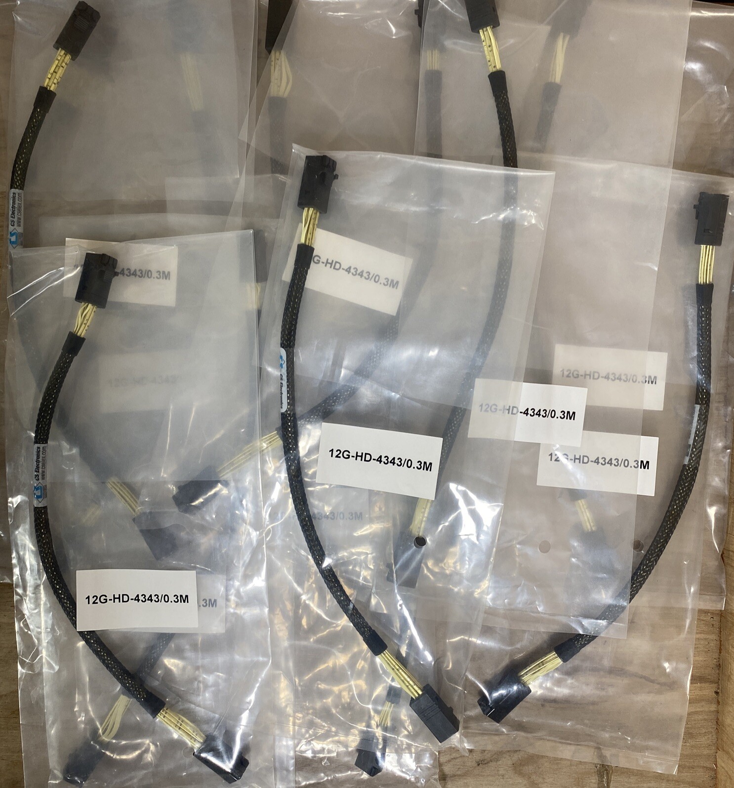 LOT OF 11 12G Internal Mini SAS HD SFF-8643 to SFF-8643 Cable 0.3m