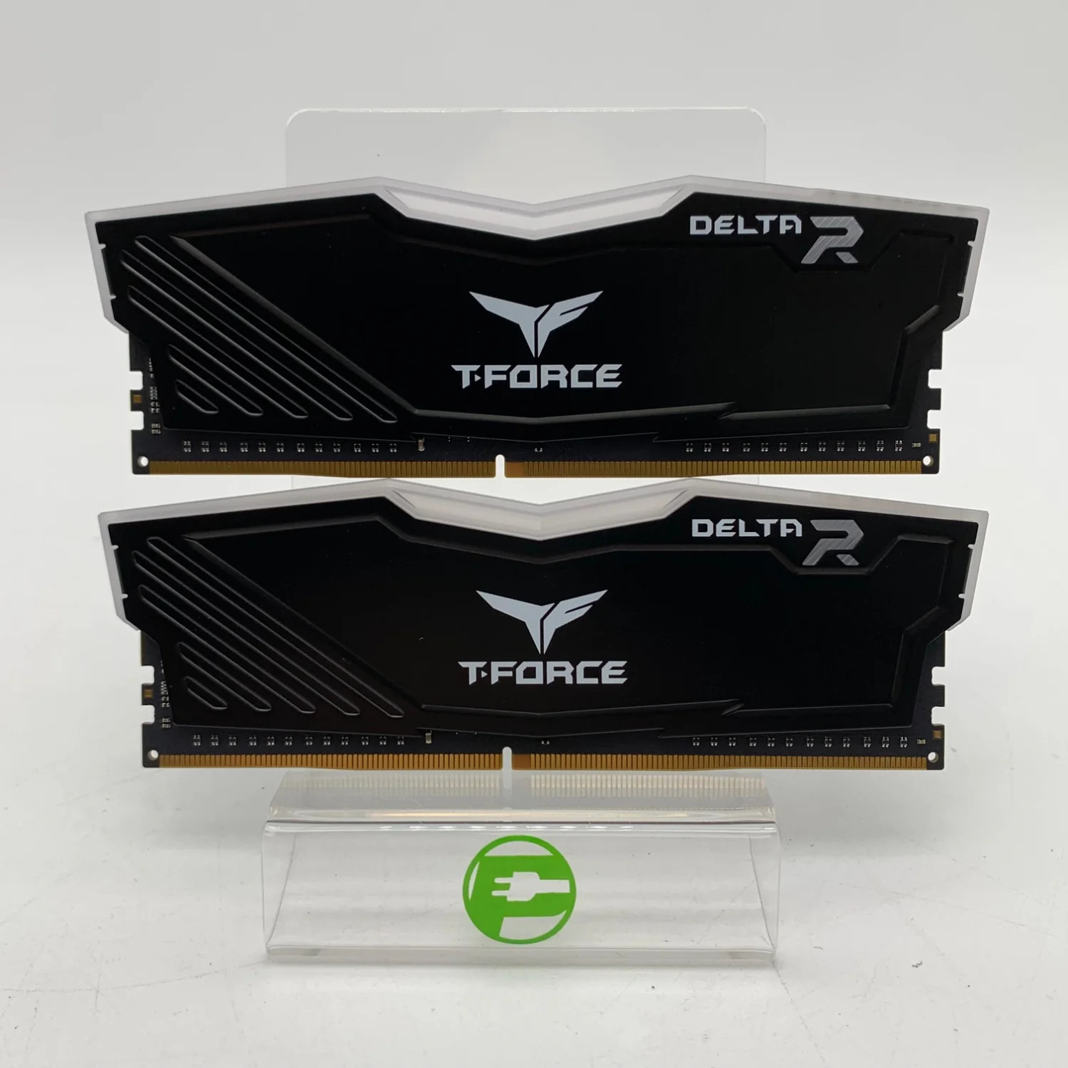 TeamGroup T-Force Delta RGB 16GB (2x8GB) RAM DDR4 3000MHz TF3D48G3000HC16CBK