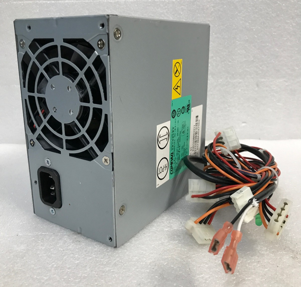 Compaq DPS-200PB-129 A  HP 406402-001, 406832-001  195W Switching Power Supply