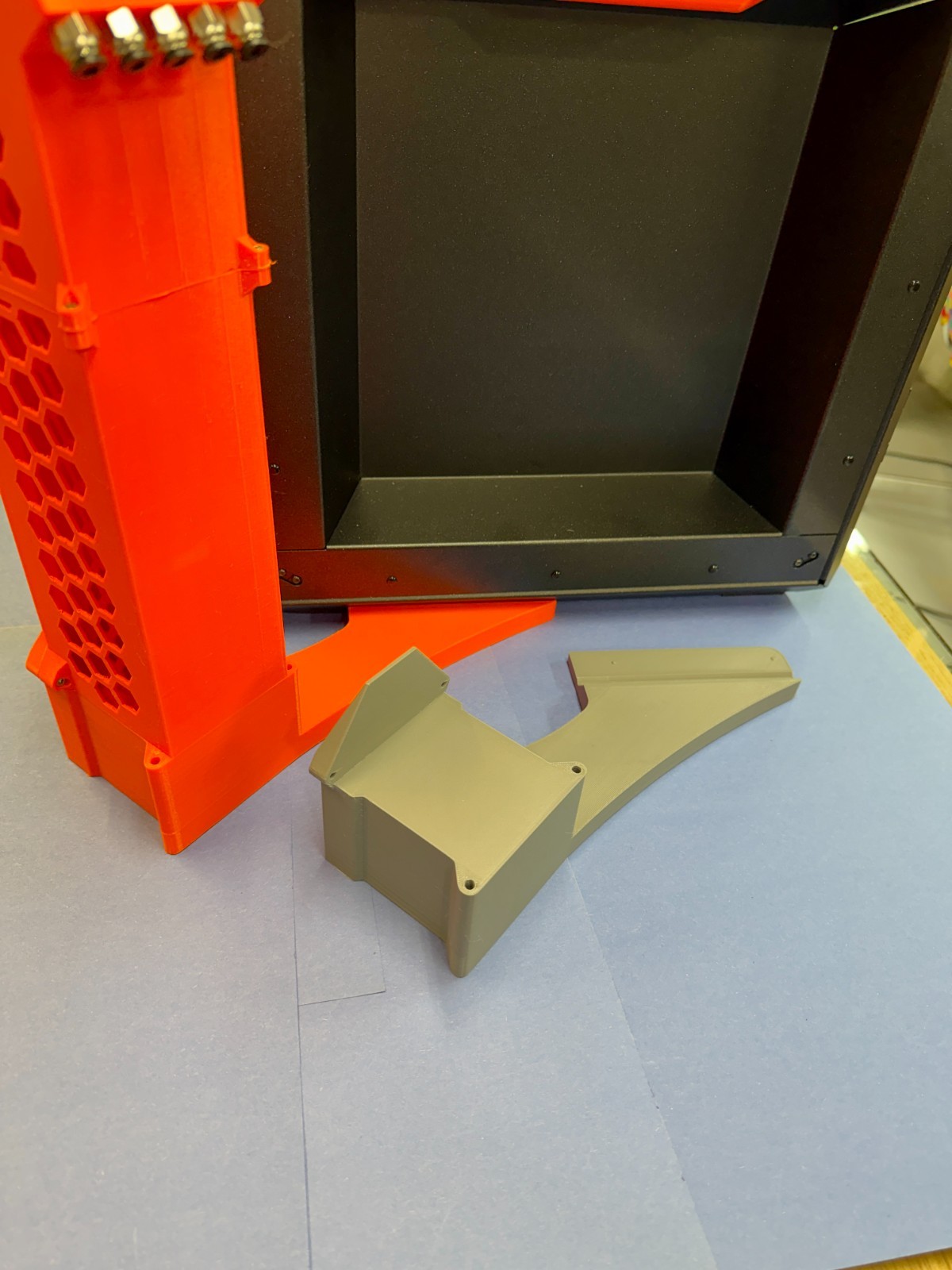 Prusa Core One RMU Buffer Mount for MMU3 / MMU2S – Wedge Group Filament Holder