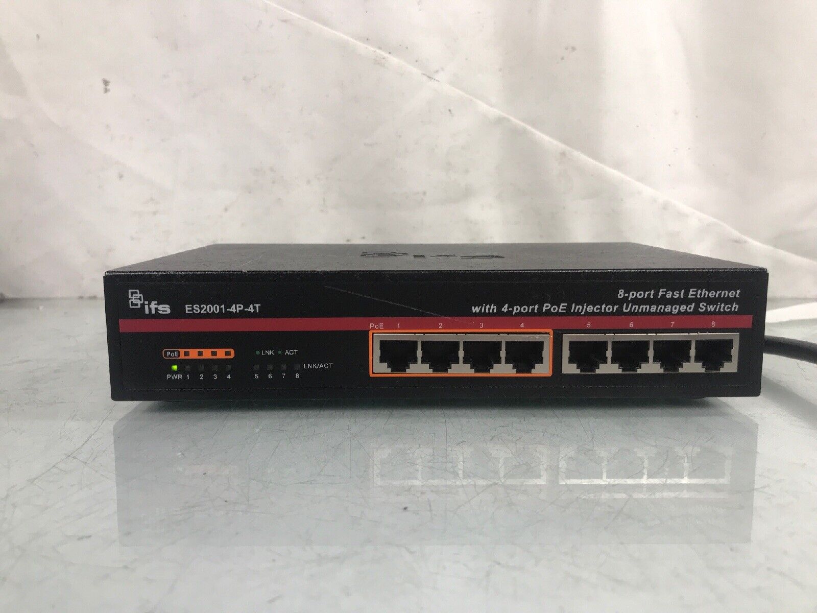 Interlogix ES2001-4P-4T 8 Port 10/100Mbps Fast Ethernet Switch