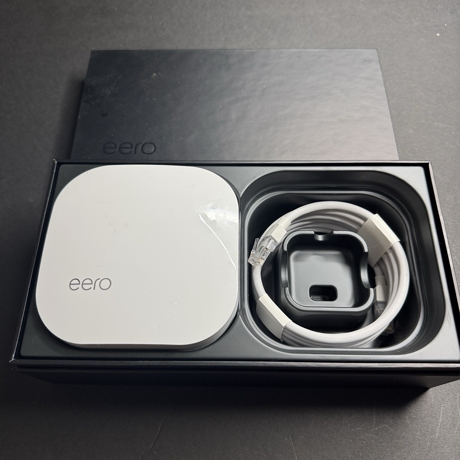 eero A010001 1st Gen Mesh WiFi Router Extender - White + Power (5B) J