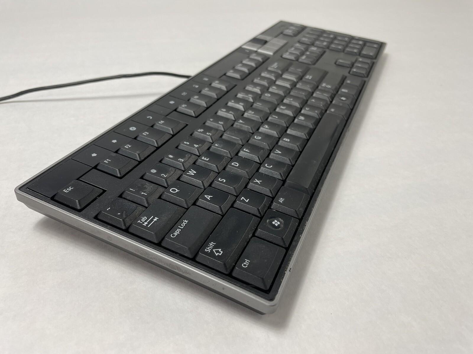 Dell Y-U0003-DEL5 USB Multimedia Keyboard W/ 2 USB Ports U473D Lot of 5