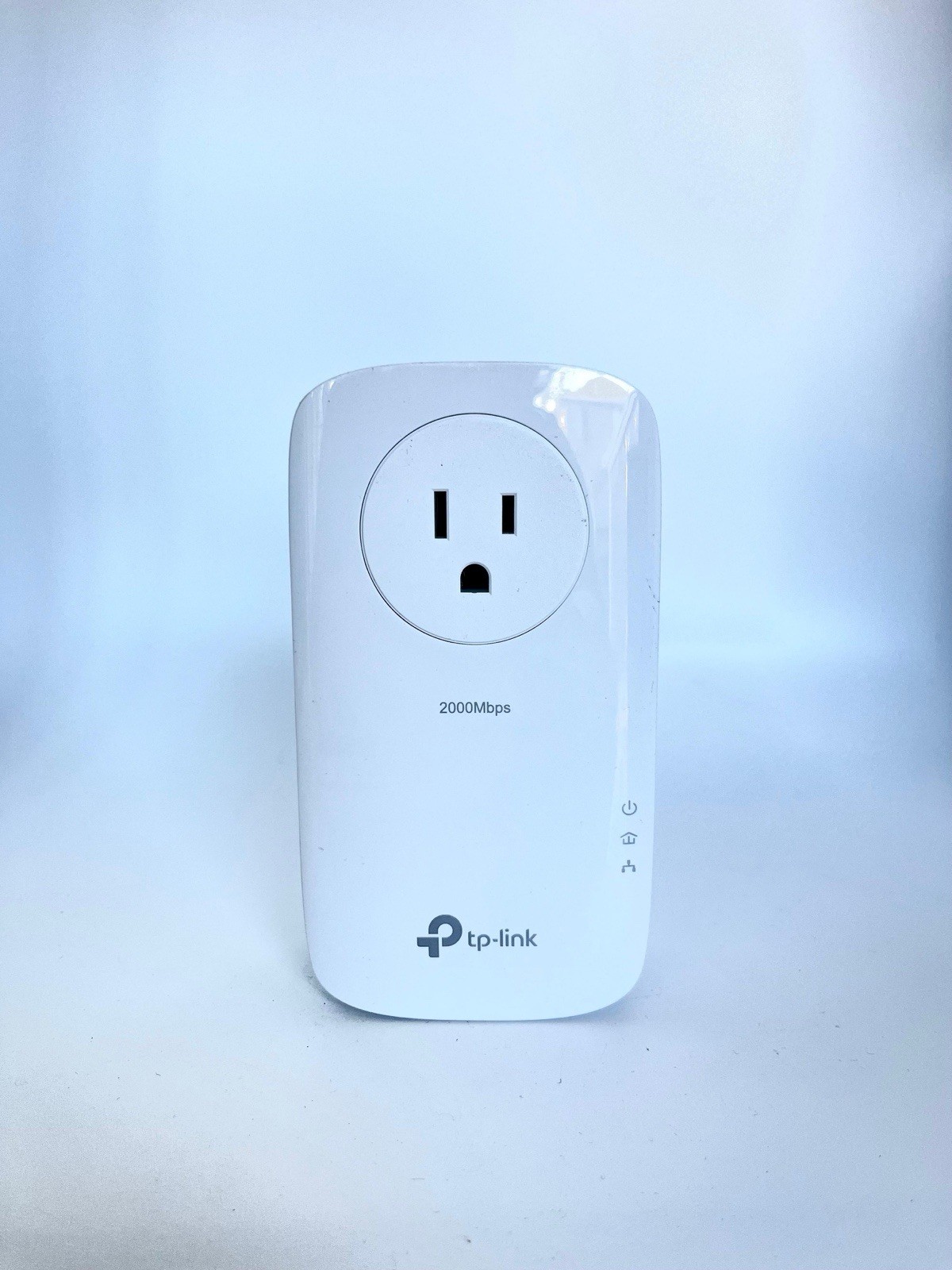TP-Link TL-PA9020P AV2000 2-Port Gigabit Passthrough Powerline Adapter 2000Mbps