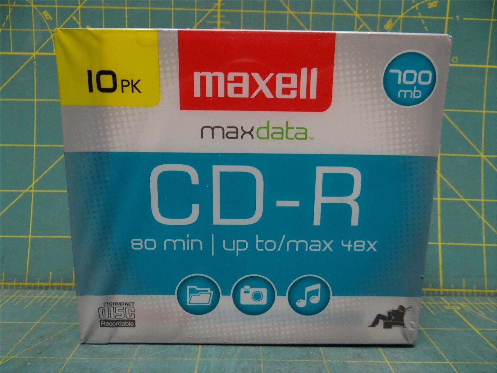 Maxell MAX648210 CD Recordable Media, CD-R, 40x, 700 MB, 10 Pack Slim Jewel Case