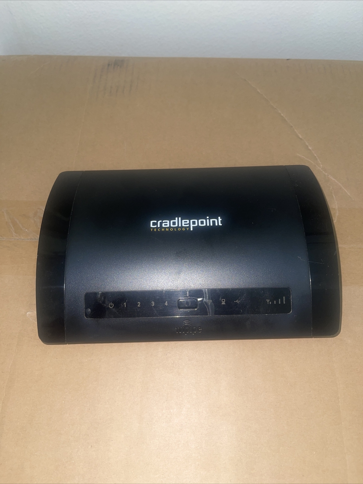 CradlePoint MBR95 Black Wireless Router w/ Power Cord