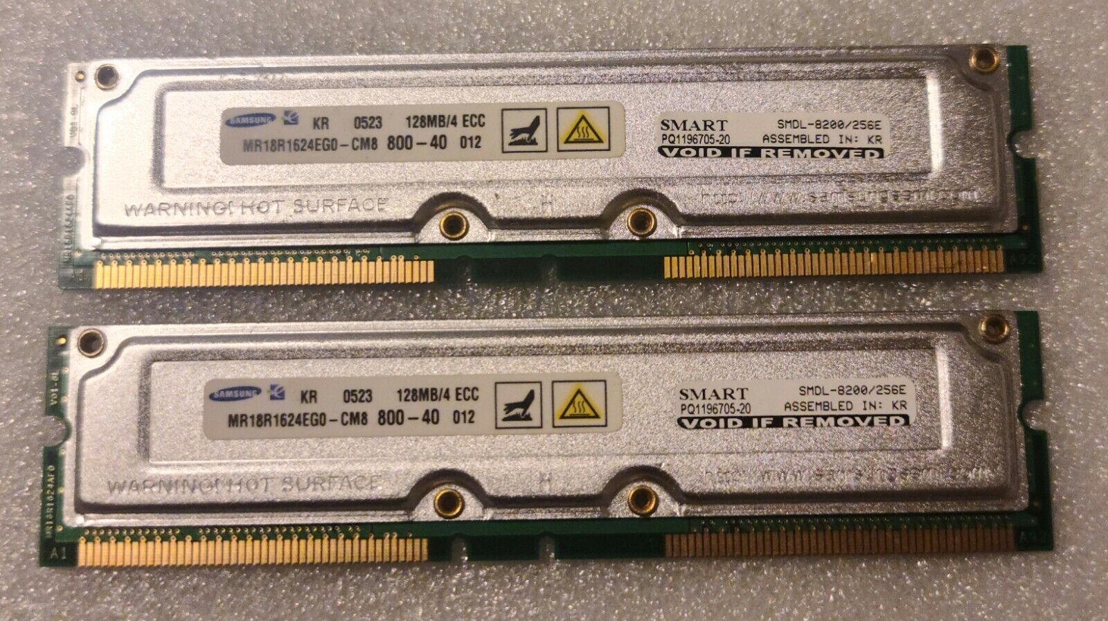 256mb (2x128mb) ECC PC800 Rambus RDRAM module Model MR18R1624EG0-CM8