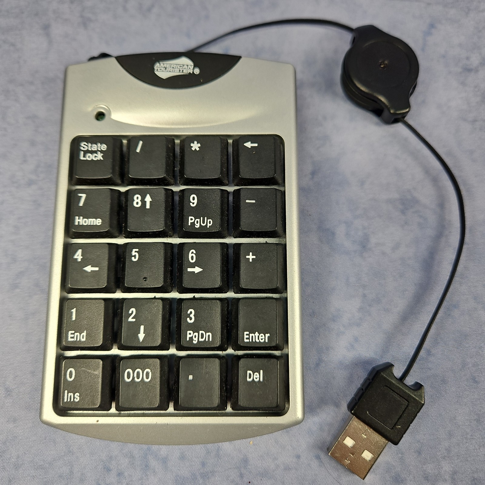 American Tourister Numeric Keypad w/ Retractable Cord for Laptop or PC Computers