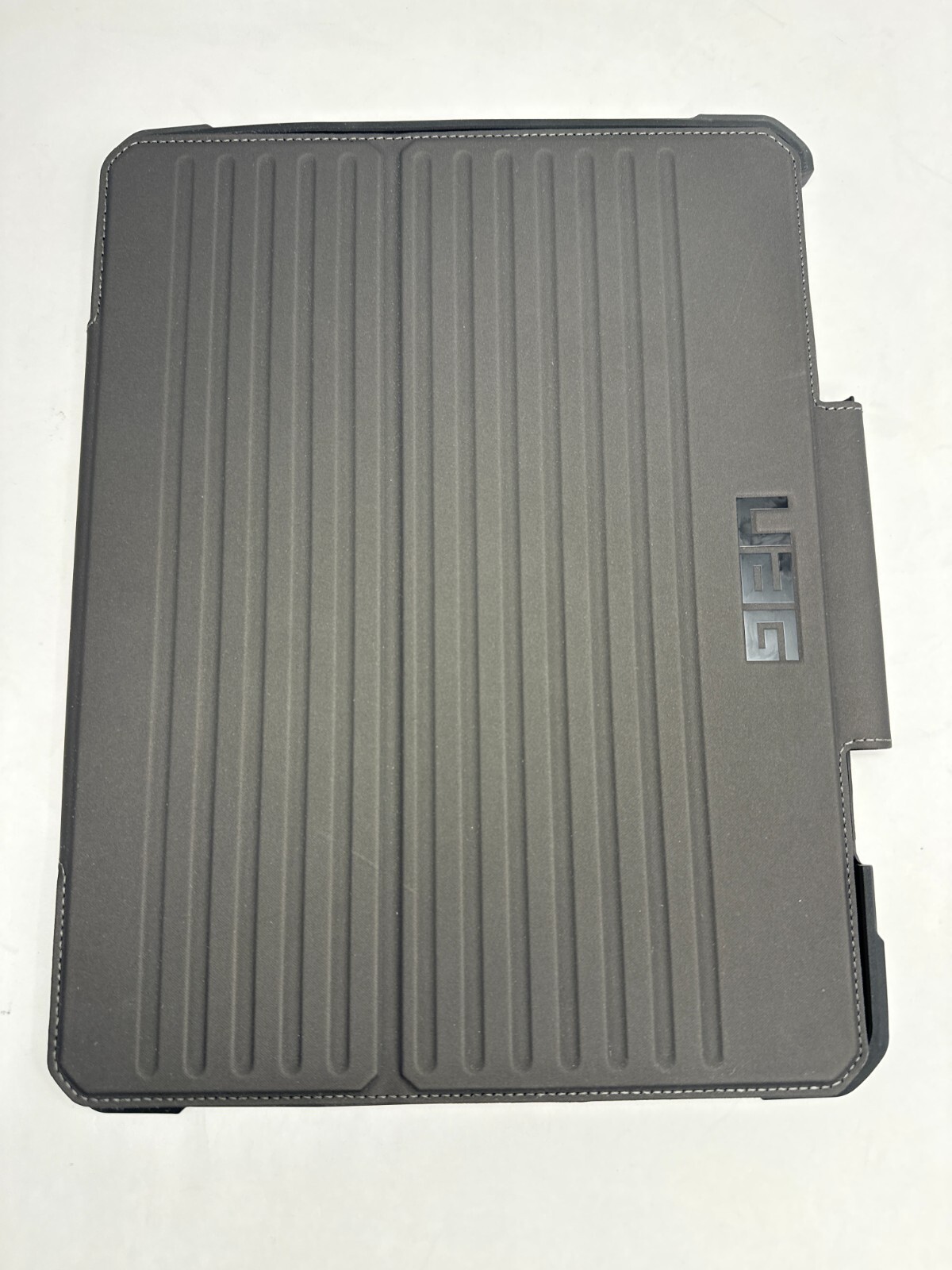 UAG Metropolis SE Case for iPad Pro 13" M5 Gen8 and M4 chip Gen7- Black