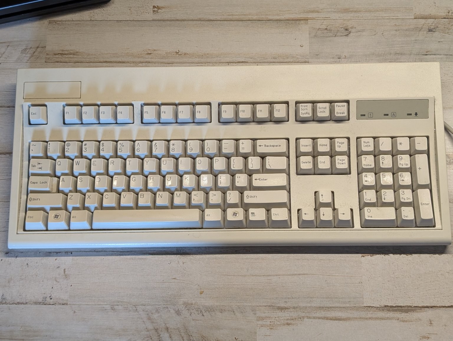 Key Tronic E03600U1 Computer Keyboard Wired Full-Size Beige USB