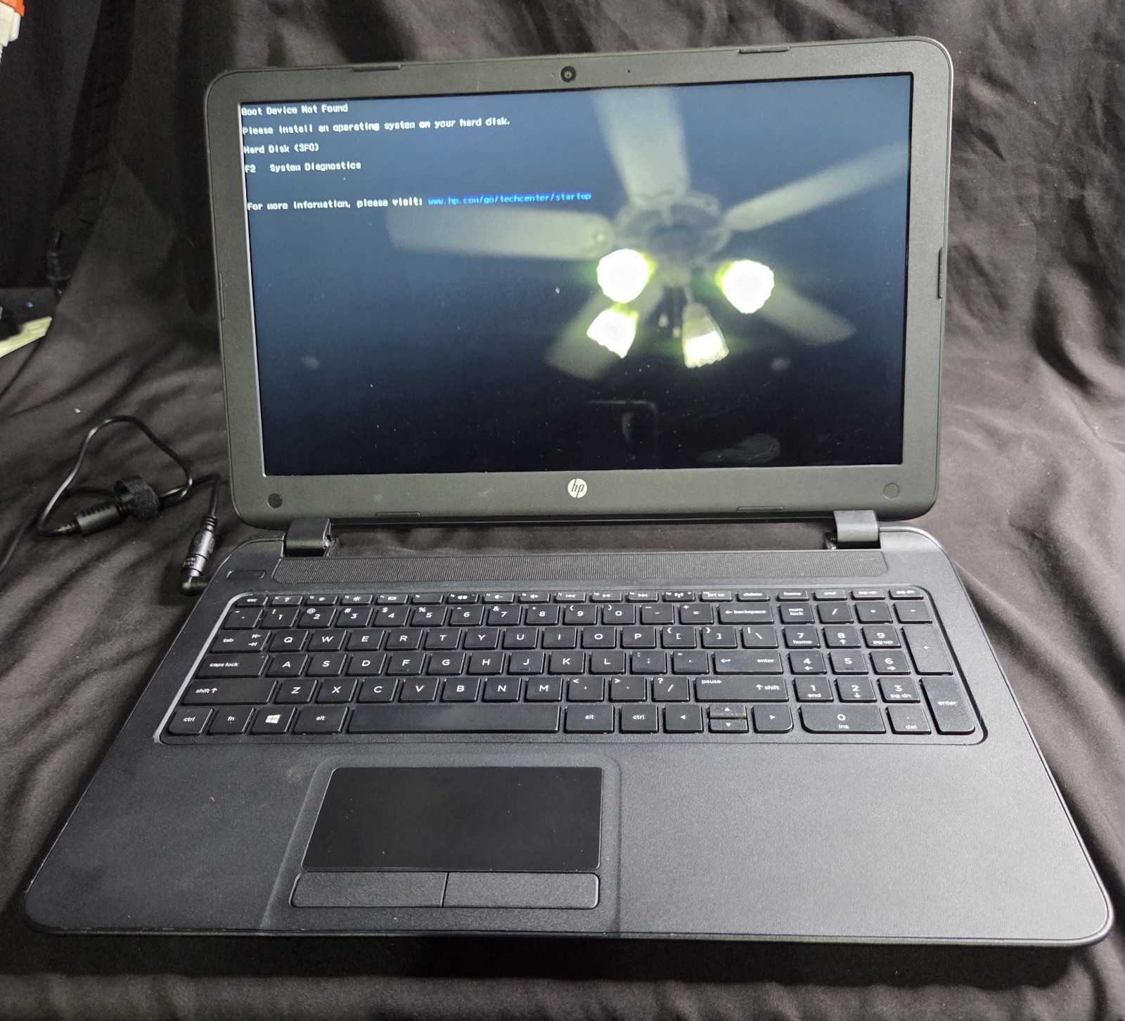 HP Notebook 15-F305DX 15.6 AMD A6, 3GB RAM, No Storage, AC Or Battery