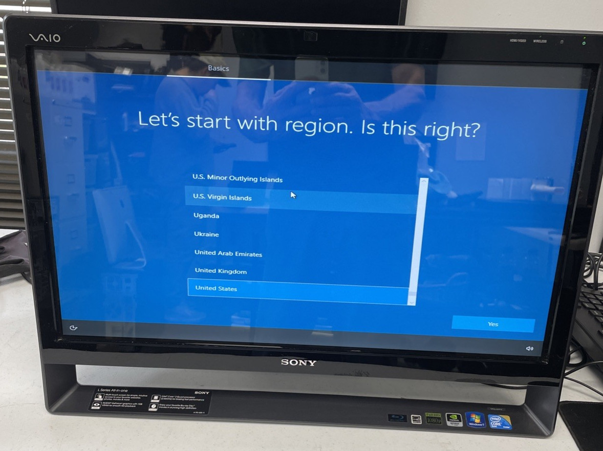 Sony Vaio Core 2 Quad Q8400 2.66 Ghz 8 GB Ram 1 TB Hard drive Windows 10